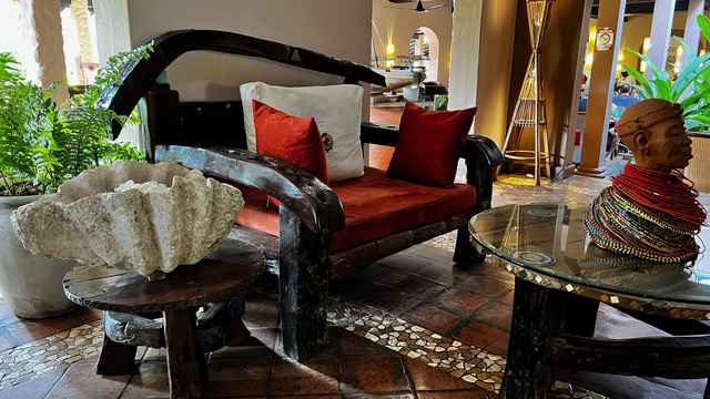 Bahari Lounge 2
